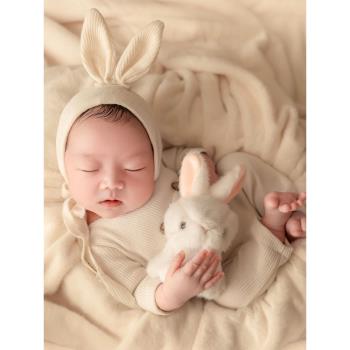 滿月嬰兒拍照道具新生的兒攝影服裝百天兔寶寶照相主題影樓新款