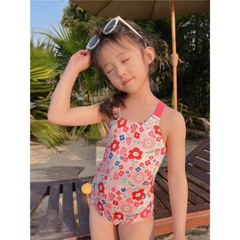 吊帶韓版女寶寶花朵度假沙灘泳衣