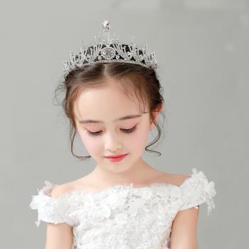 蘇菲亞兒童愛莎公主派對表演皇冠