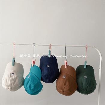 2022秋季新款韓國兒童帽子男女童單字母刺繡鴨舌帽棒球帽遮陽帽子