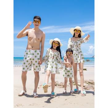 海邊溫泉度假保守兒童分體親子裝