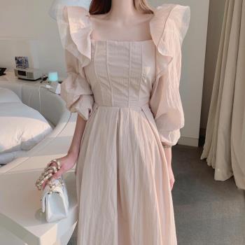 韓國chic春季減齡復古小眾純色方領褶皺荷葉邊網紗拼接長款連衣裙