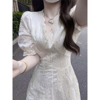 2023夏季新款女裝法式高端氣質小香風白色v領連衣裙子質感高級感
