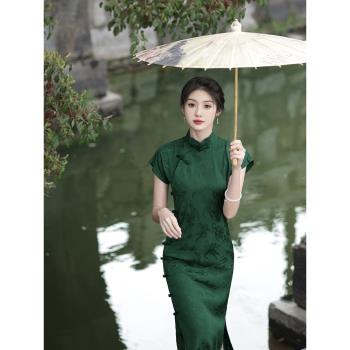 墨綠色旗袍新款2023流行高級夏季改良版新中式高端復古氣質高貴女