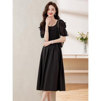 黑色連衣裙女2023夏季新款法式復古赫本風泡泡袖氣質優雅收腰裙子