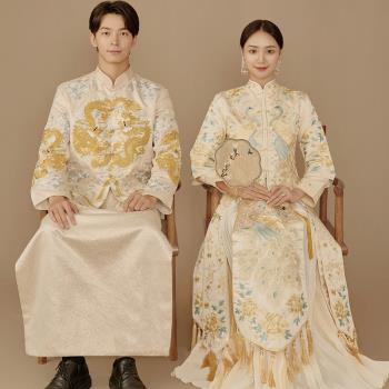 結婚中式情侶金色男女套裝秀禾服