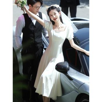 白色小晚禮服女高級感主持人訂婚連衣裙法式領證登記平時可穿方領