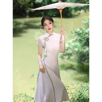 白色旗袍2023新款夏季新中式改良版年輕款少女高階氣質連衣裙奧黛