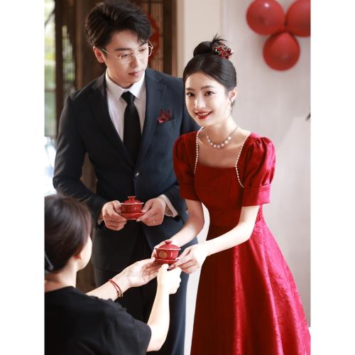 敬酒服2025新款新娘回門訂婚禮服平時可穿紅色連衣裙法式簡單大氣