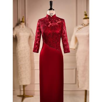 紅色旗袍2023新款敬酒服喜婆婆婚宴裝結婚禮服媽媽長袖修身拼接女