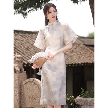 新中式旗袍2023新款夏季改良年輕款少女高端氣質連衣裙高貴倒大袖