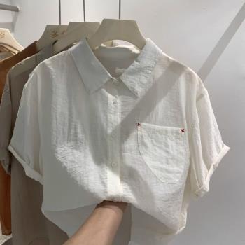 歐貨輕薄天絲棉卷邊短袖襯衫女夏季2023設計感減齡法式小衫上衣潮