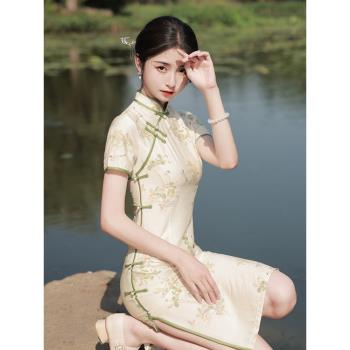 新中式旗袍2023年新款夏季改良年輕款少女高端氣質連衣裙高貴短款