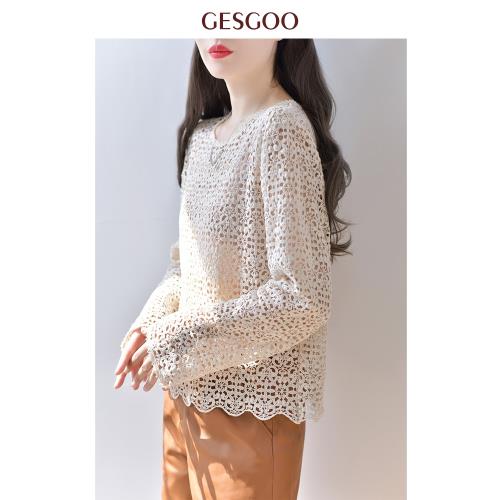 寬松仙氣蕾絲衫女早秋新款時髦洋氣小衫甜美鏤空上衣外搭罩衫長袖