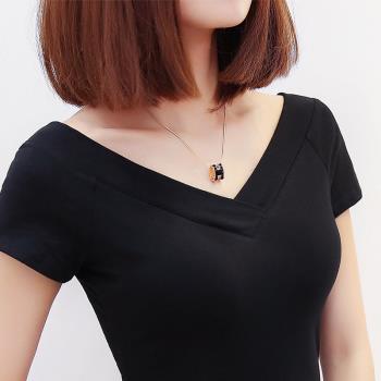 低領黑色T恤女短袖V領純棉夏季設計感小眾上衣半袖體桖2023年新款