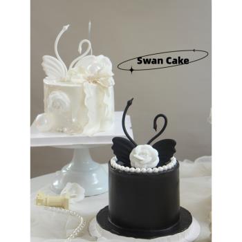 網紅天天情人節蛋糕裝飾情侶白天鵝黑天鵝擺件高級感女神生日插件