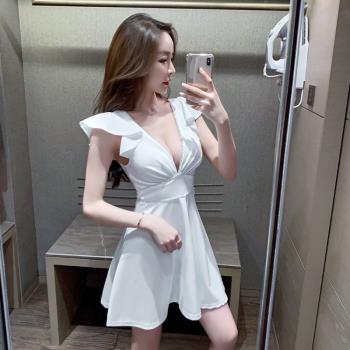 夜場店女裝上班衣服洋氣質性感低胸深V領收腰顯瘦蓬蓬連衣裙子