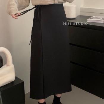簡約側系帶半身裙高腰a字裙2023年秋季新款設計感氣質顯瘦中長裙