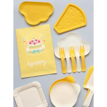 整箱裝生日蛋糕餐盤一次性刀叉兒童派對盤云朵盤食品級紙盤塑料盤