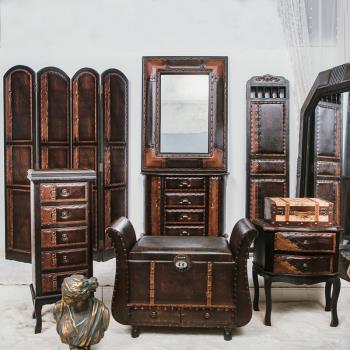 特價處理外貿原單復古家具歐美仿古木質皮柜鉚釘工藝皮革仿古家具