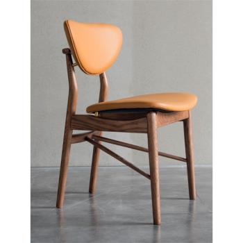 餐椅輕奢高級感家用皮面靠背椅子簡約現代書桌椅設計師實木休閑椅