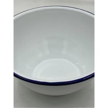 搪瓷盆攪拌沙拉碗大容量家用酒店洗菜盆和面盆老式碗烘焙打蛋盆