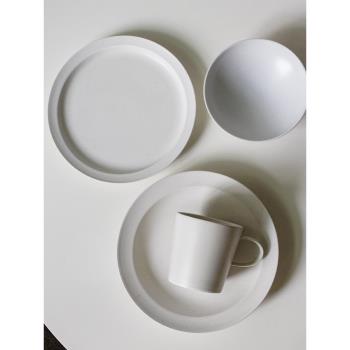 北歐窯變8英寸白色盤子高級感家用陶瓷平盤深盤餐廳碗盤杯子套裝