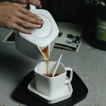 北歐風咖啡具套裝咖啡杯碟下午茶具陶瓷創意簡約咖啡杯套裝冷水壺