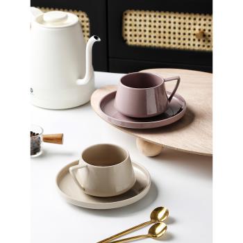 咖啡杯家用陶瓷杯子高檔精致下午茶杯碟套裝高顏值泡茶杯掛耳北歐