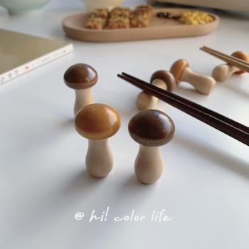 復古風ins 日式筷架筷枕實木櫸木筷子托架餐廳家用可愛小蘑菇筷托