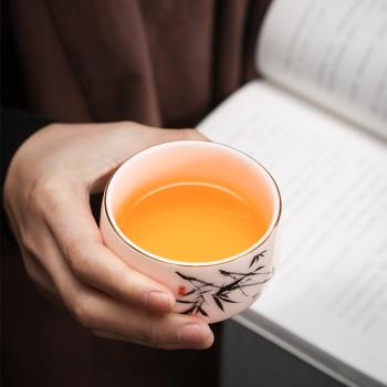 德化羊脂玉白瓷茶杯原礦色土主人杯陶瓷功夫茶具個人杯大單杯粉色
