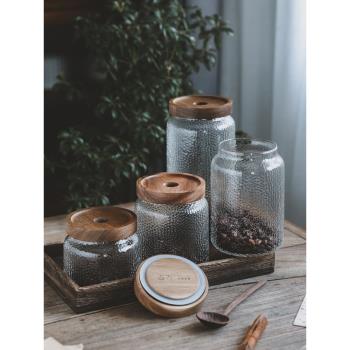 愛加家居咖啡豆密封罐錘紋玻璃瓶儲物罐相思木帶蓋雜糧茶葉收納罐