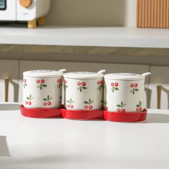 日式櫻桃陶瓷調味罐佐料盒廚房用品調料罐子家用收納鹽罐糖罐套裝
