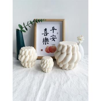 新款diy立體旋轉雨滴蠟燭矽膠模具圓柱滴膠裝飾香薰蠟燭手工模具
