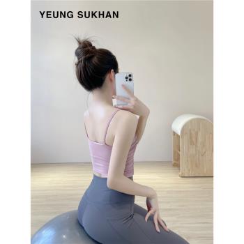 YEUNG SUKHAN/一體胸墊褶皺吊帶 有巧思的basic 修身顯瘦瑜伽背心