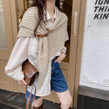 韓版氣質皮扣鏤空大三角巾披肩女純色保暖裝飾針織圍巾兩用外搭潮