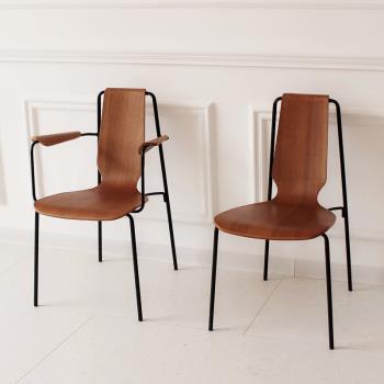 復古輕奢餐廳皮餐椅北歐簡約創意靠背書桌椅設計師咖啡廳扶手椅子