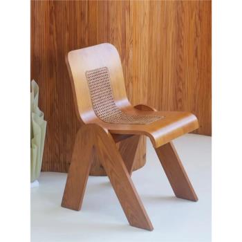 中古藤編C椅休閑靠背實木餐椅家用設計師藝術感臥室創意化妝椅子