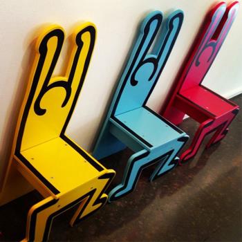 現代簡約ins潮兒童家用板凳現代潮牌涂鴉藝術裝飾椅寫字靠背椅子