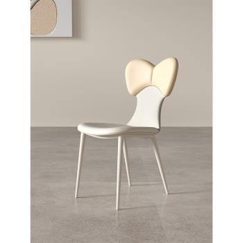法式奶油風餐椅家用現代簡約2023新款輕奢高級感設計師餐桌椅子凳