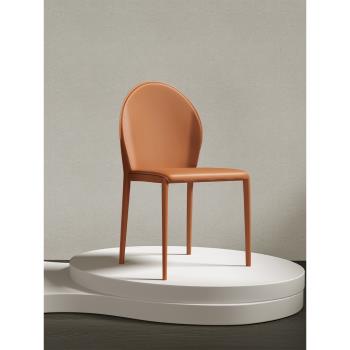 北歐奶油風餐椅意式馬鞍皮輕奢復古家用靠背椅子現代簡約網紅餐椅