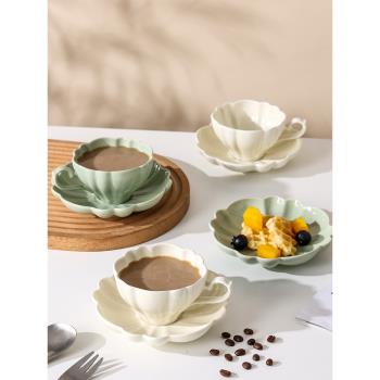 法式設計感花型咖啡杯碟套裝優雅精致中古下午茶陶瓷拿鐵杯紅茶杯