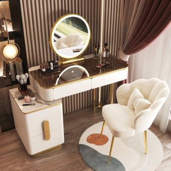 梳妝臺臥室現代簡約2021年新款極簡輕奢小戶型收納柜一體化妝桌女