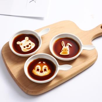 可愛卡通家用陶瓷調味碟創意圓形咸菜浮雕小碟子蘸料小吃碟醬油碟