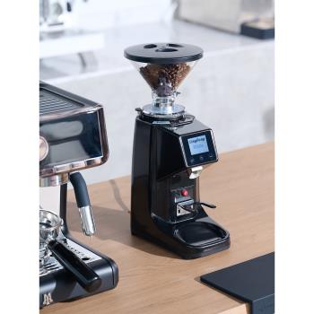 凌動022小型意式磨豆機專業全自動定量電動咖啡豆研磨機家用商用