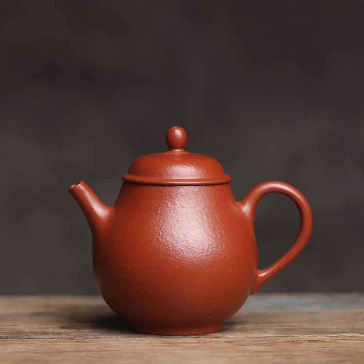 孟臣小型急須 茶壺 底款有印「宜興」 高さ約7cm 口径約3.5cm茶道具 小巧入門級宜興紫砂功夫茶壺孟臣款君德壺朱泥出水好小號茶具|茶壺