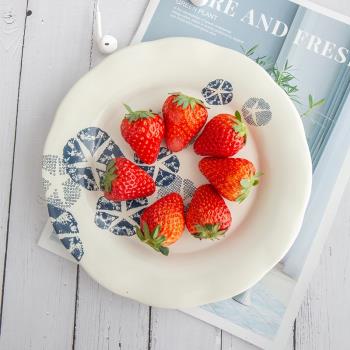 日式家用陶瓷平盤子創意花邊花朵盤小吃零食甜品盤簡約白色小瓷盤