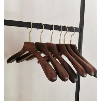 黃銅實木衣架西裝大衣冬厚重掛鉤家用服裝店展示專用黑胡桃木無痕