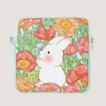 百合花與兔子原創插畫卡通可愛零錢包卡包衛生巾收納白桃味的汽水