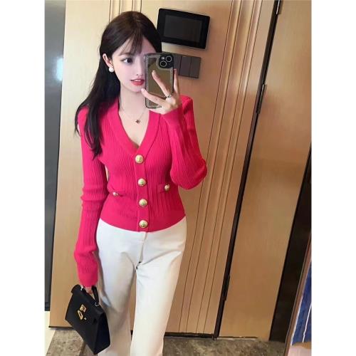 24春秋新款女裝 法式小眾 V領金屬按扣墊肩冰絲針織開衫上衣外套